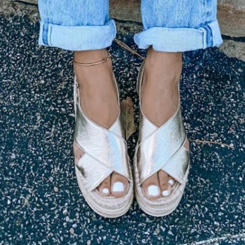 Marc Fisher Metallic Gold Crisscross Platform Sandals
